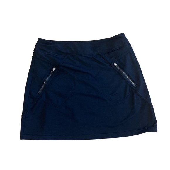 Athleta Dresses & Skirts - Athleta Zipper Pocket Skort